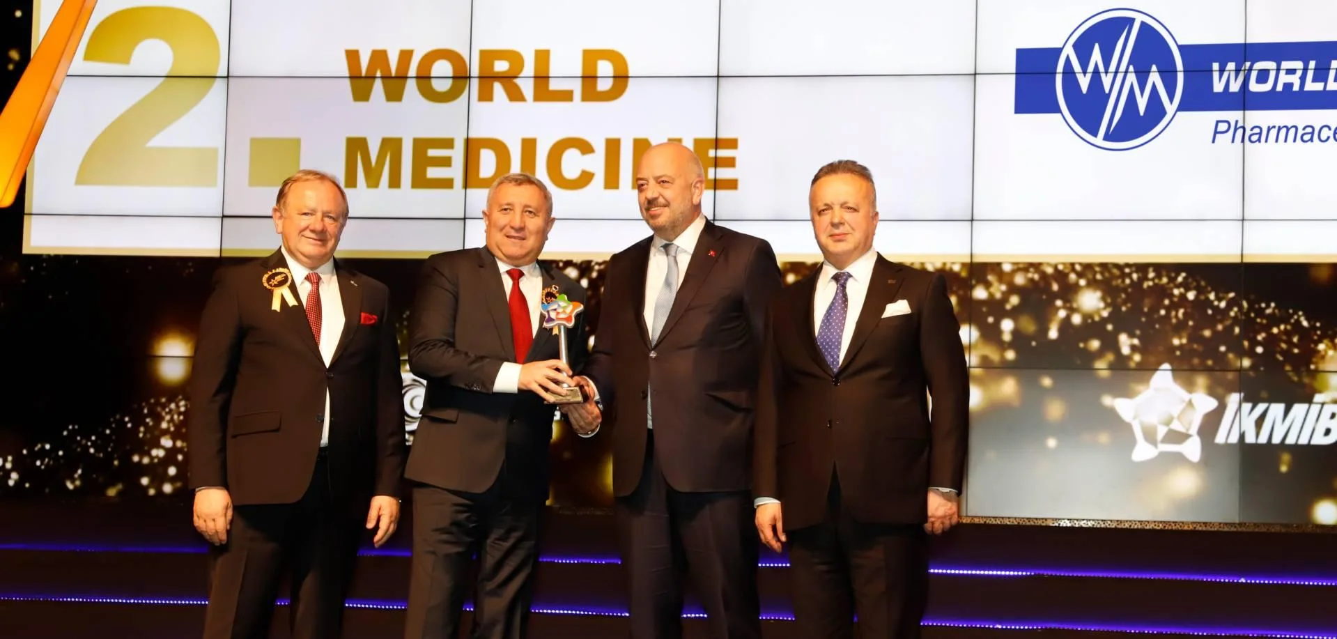 İhracatın Yıldızları 2021 ödül töreninde, World Medicine yine ilk üçteki yerini alarak ikinci oldu.